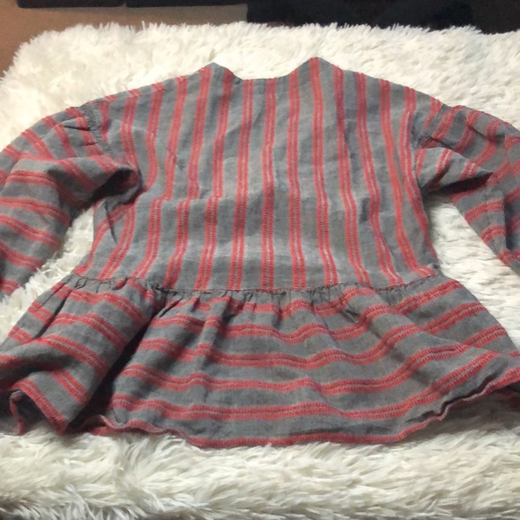 Madewell puffy 3/4 sleeve blouse with peplum - Picture 3 of 9